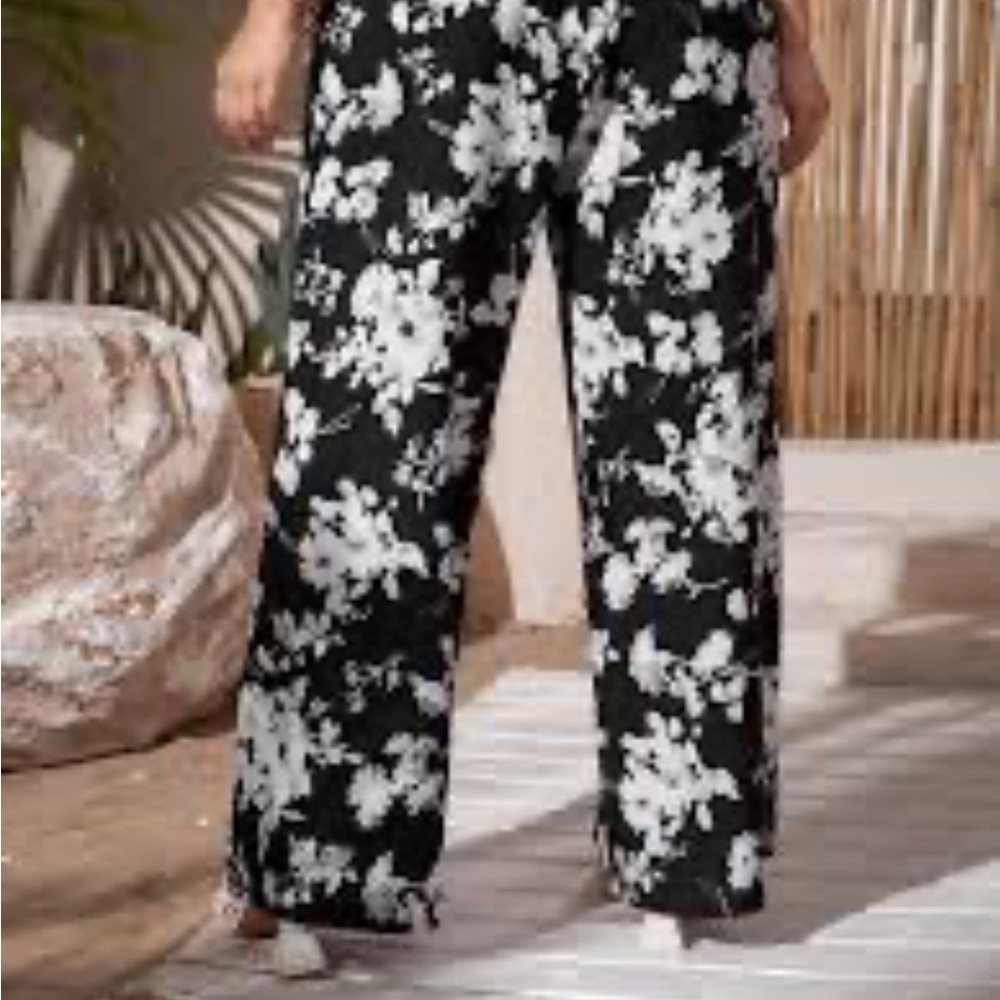 The Blossom Women’s Jersey Blend Floral Stretch Waist Pant 😍Sz L-NWOT 😍​☀️🖤🌸​​